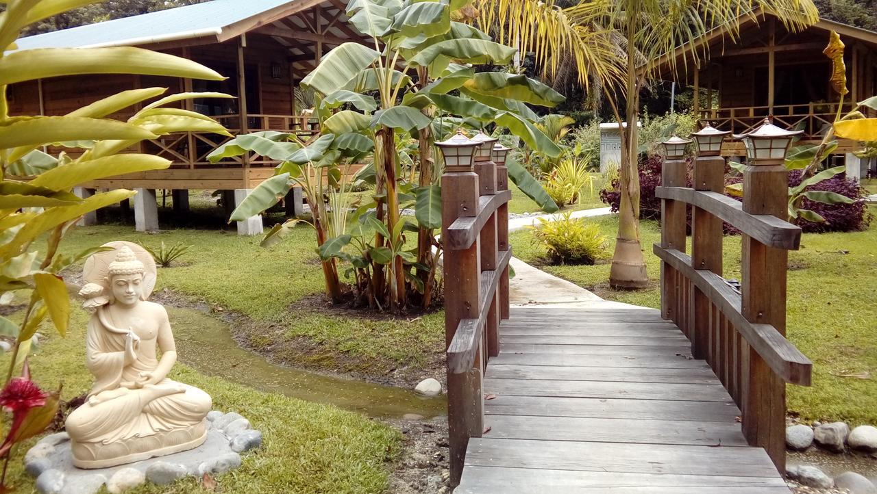 J And H Garden Cabinas Bocas Town Luaran gambar